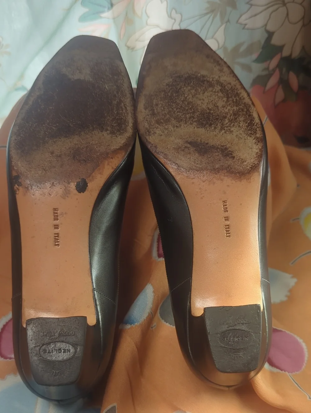 Salvatore Ferragamo Metallic Grey Leather Square-Toe Pumps NWT